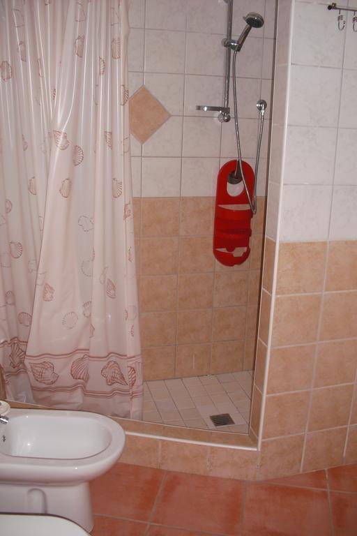 Azienda Multifunzionale S'Ozastro マリネッラ 部屋 写真